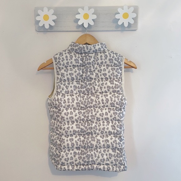 GAP Cold Control Quilted Vest Leopard Print with High Collar girls size L - Picture 2 of 7
